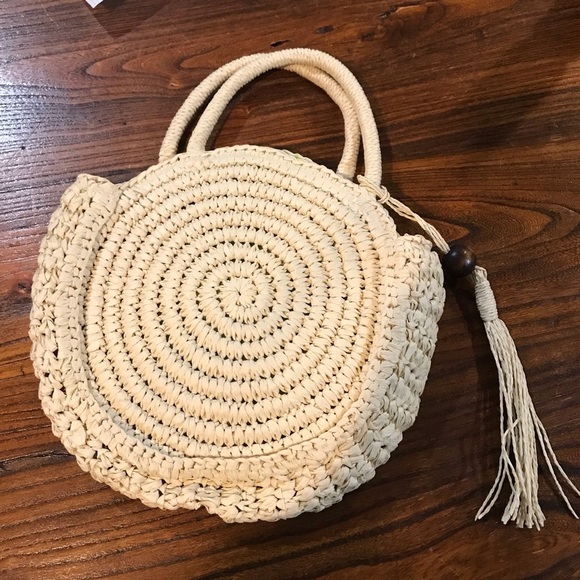 ☀️SOLID & STRIPED Rattan Handbag - Picture 2 of 9